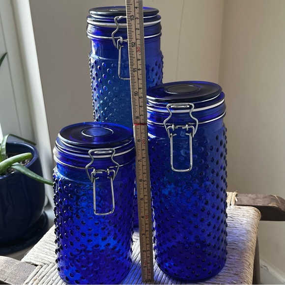 Vintage cobalt blue hobnail glass canisters set of three - Picture 3 of 11